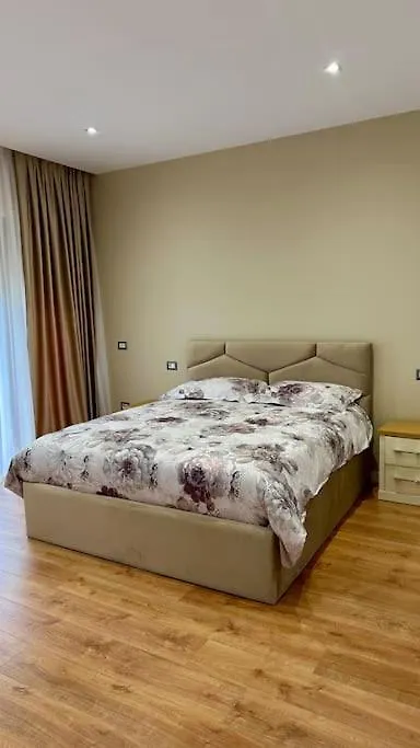 Villa Vila Lufi Kamez Albania