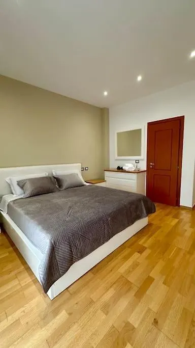 Villa Vila Lufi Kamez Albania